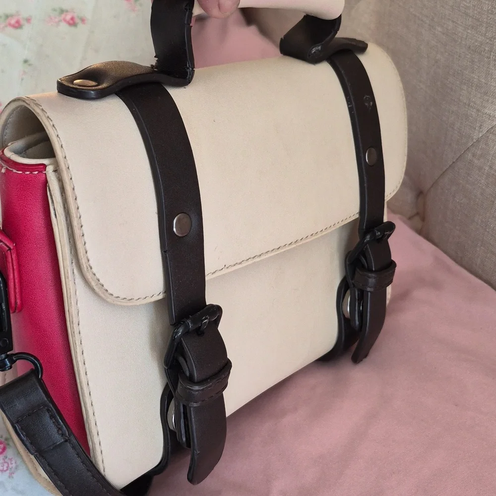 Pixie Mood Steph Vegan Leather beige/red Top Handle Boxy Crossbody Shoulder Bag - Picture 9 of 16